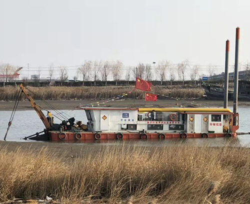 絞吸式環(huán)保疏浚船